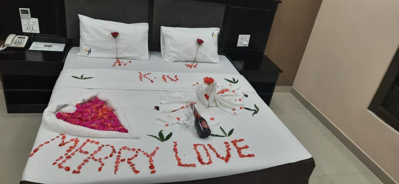Palm Kalash Hotel ลุซากา ภายนอก รูปภาพ